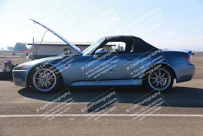 media/Nov-08-2025-Speed Ventures (Sat) [[1c7a6332f5]]/Around the Pits/